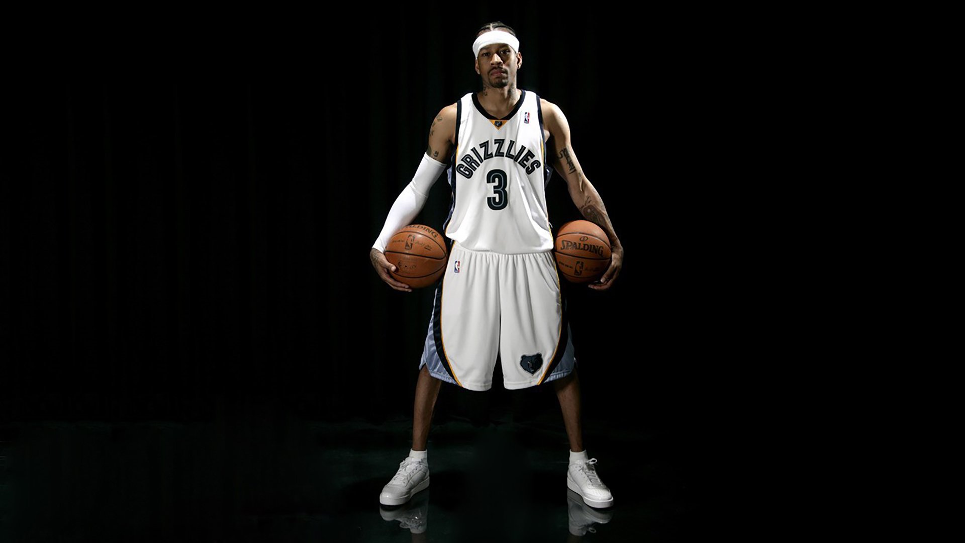 科里·简：全黑队攻防转换中的重要一环，迅速反击让对手措手不及